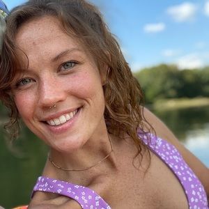 Meet your Posher, Julie